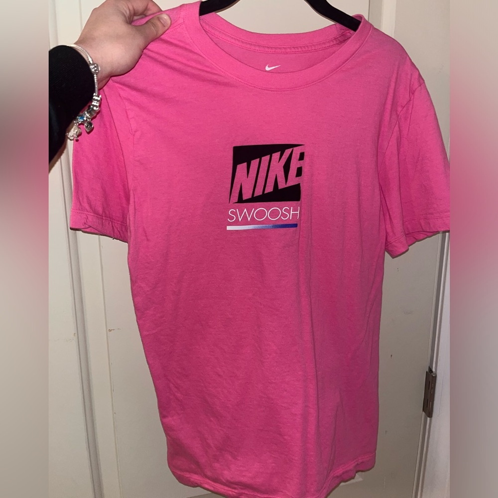 Nike Men’s shirt